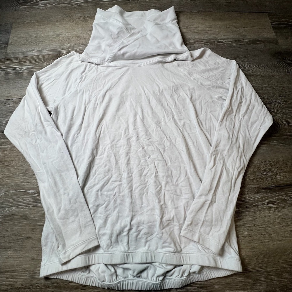 Lululemon Cowl Neck‎ Top Womens 8 White Long Sleeve Relaxed Fit Pullover Active